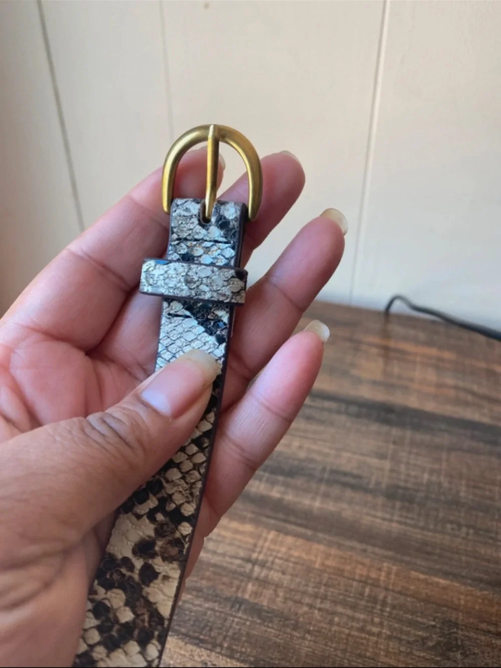 American Eagle Skinny Belt, 26”